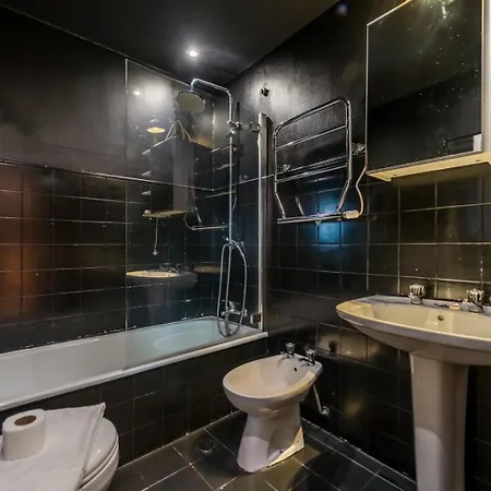 Cozy 2br In Bairro Alto - | By Airnest Apartment Lissabon